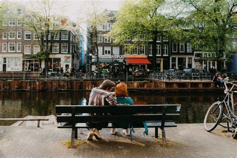 leuke date ideeën amsterdam|08 Unique and Romantic Date Ideas in Amsterdam